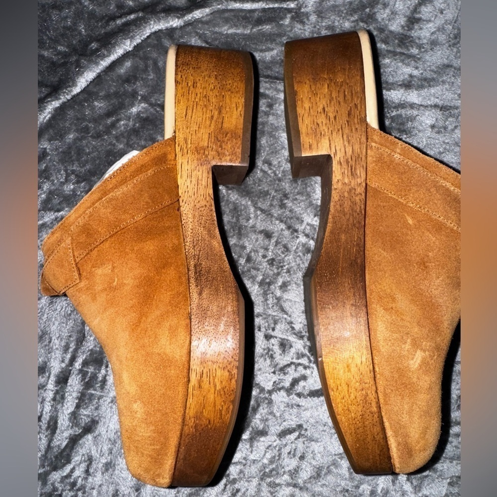 Talbots Clogs - Picture 2 of 7